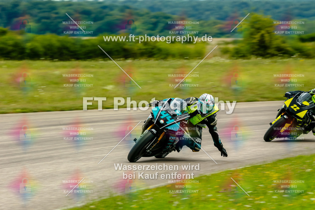 Chambley Juli-3254 | Hier findet Ihr Bilder von Touristenfahrten auf der Nürburgring Nordschleife oder von anderen Veranstaltungen die ich besucht habe. Viel Spass beim Durch Schauen 