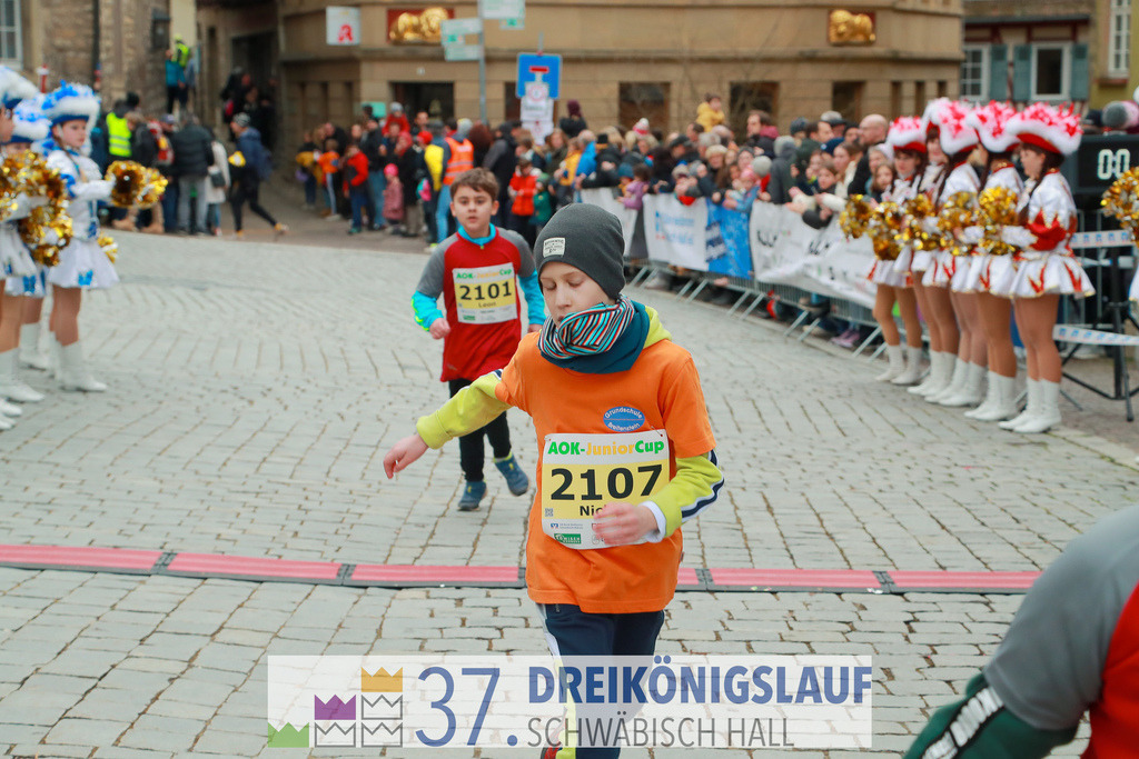AOK JuniorCup 400m | 3Koenigslauf 2023 - Realisiert mit Pictrs.com