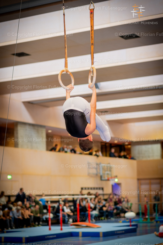 Promo-255 | "Fussifoto.com – Ihr Ansprechpartner für hochwertige Fotografie! Entdecken Sie kreative Bilder und professionelle Dienstleistungen. Kontaktieren Sie uns für Ihre Projekte!"