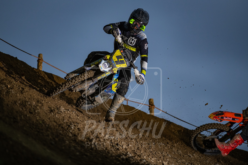 Masters (402) | Paeschuphoto Shop - Wer nicht sucht der auch nicht findet.Ob Motocrossbilder oder von einem besuchtem Spiel, Hauptsache Action. - Realisiert mit Pictrs.com