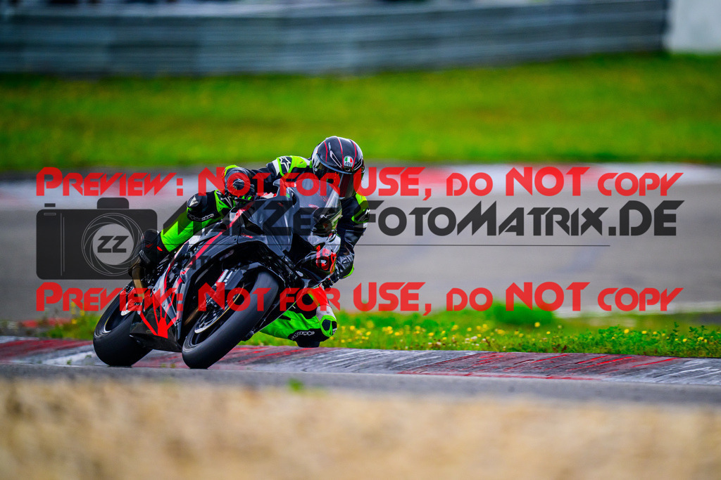 MaZZes_FotoMatrix_240910_6007705_0164 | GRUEN