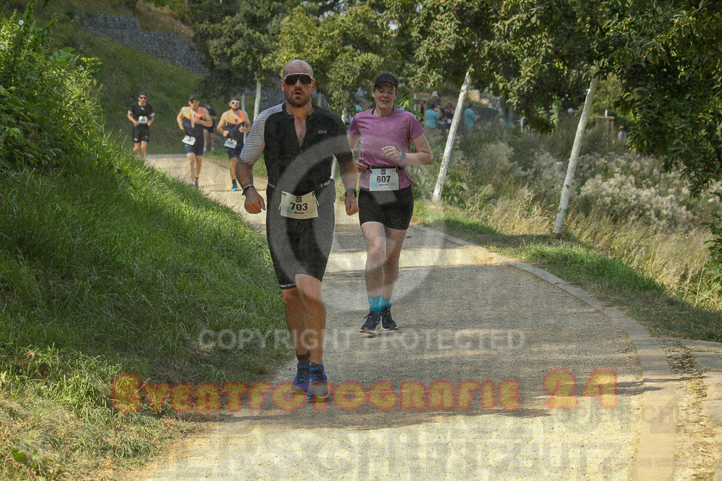 250824_1445_EX1_7438 | Sportfotografie im Rhein-Sieg Kreis, Köln, Bonn, NRW, Rheinland Pfalz, Hessen, etc. Unser Tätigkeitsfeld umfasst den Laufsport vom Volkslauf über den Marathon, Duathlon, Triathon bis zum Ultralauf wie Kölnpfad Ultra oder Schindertrail.