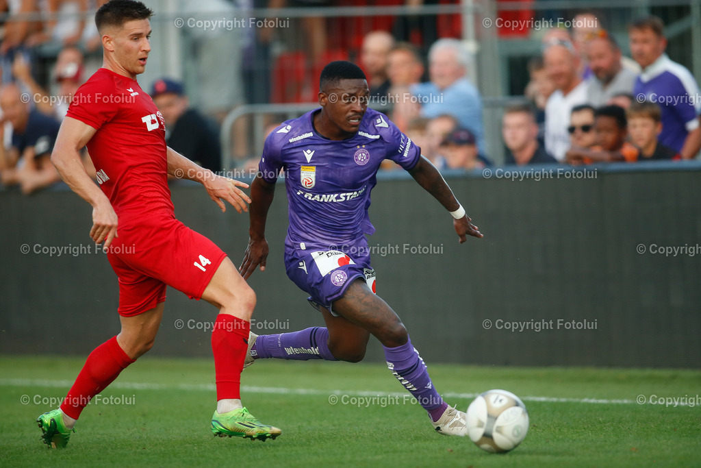 A_LUI_280824_24 | SPORT FUSSBALL UNIQA OEFB CUP 2024 2.RUNDE ASKOE OEDT-WIENER AUSTRIA 28.08.2024 IM BILD:ARNE AMMERER  (OEDT) UND CRISTIANO ROBERT DO AMAEAL (AUSTRIA) FOTO:FOTOLUI