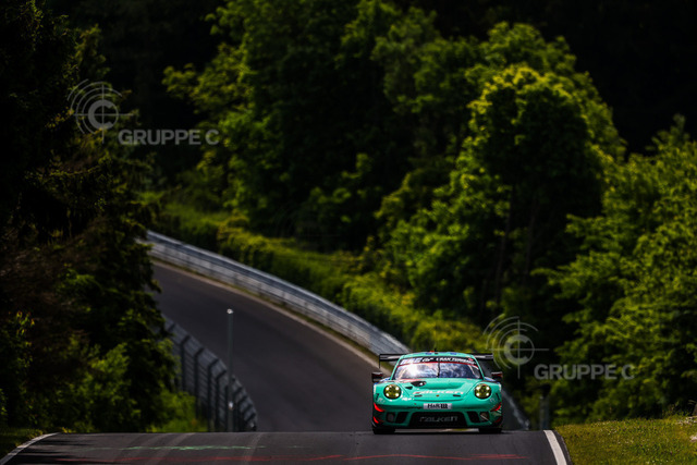 24hNbr22_052811061409333JS_JS | ADAC TotalEnergies 24h Nürburgring 2022 - Foto: Gruppe C Photography - Realisiert mit Pictrs.com