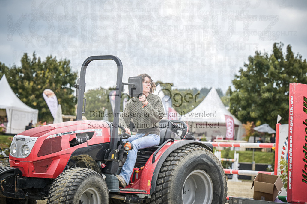 DOS_0080 | Entdecke hochwertige Reitturnierfotos von Foto Oger. Professionell, emotional und authentisch – jetzt Lieblingsmomente im Shop bestellen.Deutschlandweite Turnierfotografie. - Realisiert mit Pictrs.com