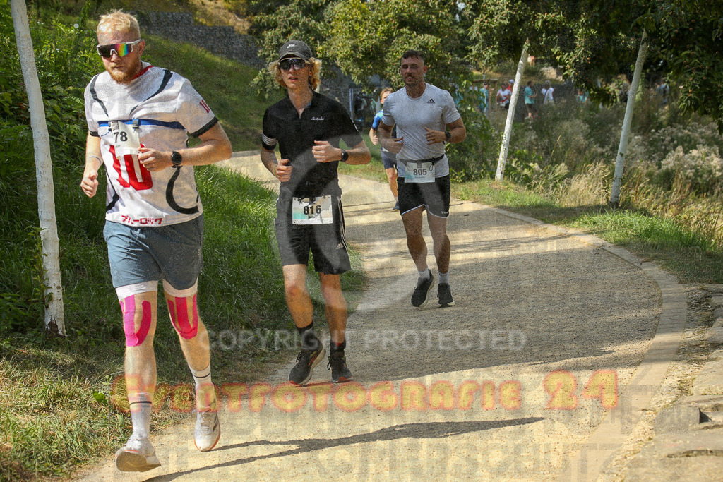 250824_1500_EX1_8284 | Sportfotografie im Rhein-Sieg Kreis, Köln, Bonn, NRW, Rheinland Pfalz, Hessen, etc. Unser Tätigkeitsfeld umfasst den Laufsport vom Volkslauf über den Marathon, Duathlon, Triathon bis zum Ultralauf wie Kölnpfad Ultra oder Schindertrail.