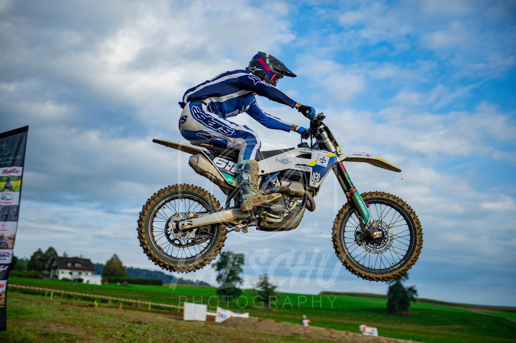 ClubInter (100) | Paeschuphoto Shop - Wer nicht sucht der auch nicht findet.Ob Motocrossbilder oder von einem besuchtem Spiel, Hauptsache Action. - Realisiert mit Pictrs.com