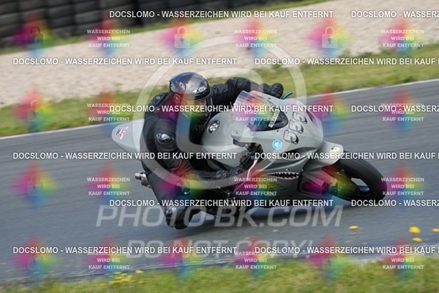 2024_07_08_PBK_54804 | Sportfotografie; SlowMotion; Video; Rennstrecke; Hafeneger; Speer; Racing; RSE; BMW; CBO; Trackday; Motorsportarena; Hockenheimring; Brno; Most; Barcelona; Valencia