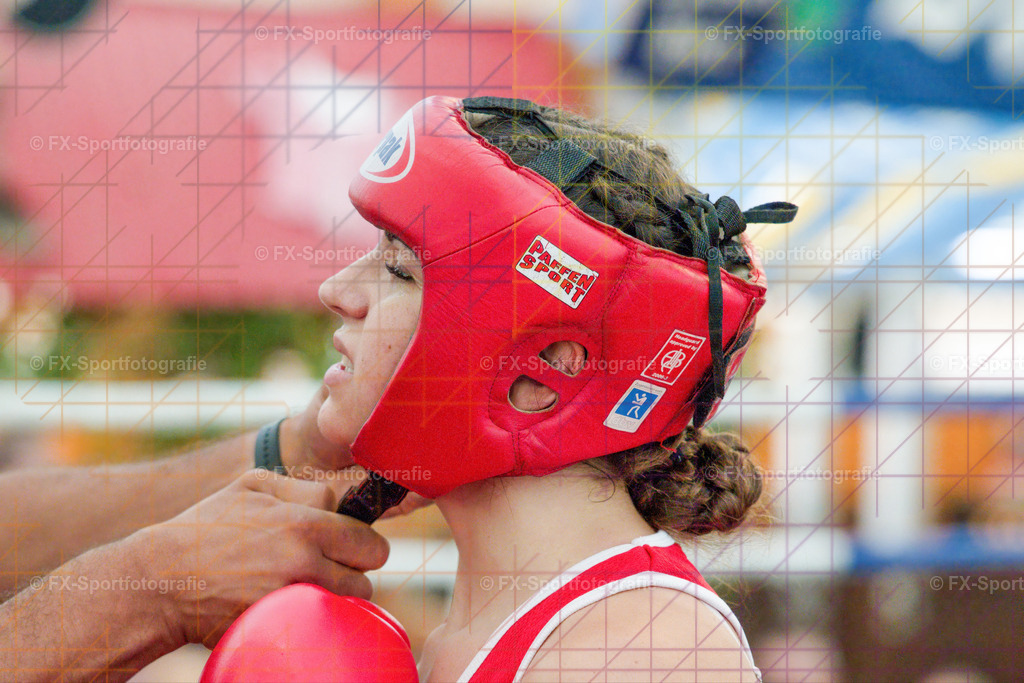 Boxkampf Frauen 01 | Sportfotos und Eventgalerien von FX-Sportfotografie: Fußball, Basketball, Futsal, American Football und weitere Sportarten ansehen und direkt bestellen. - Realisiert mit Pictrs.com
