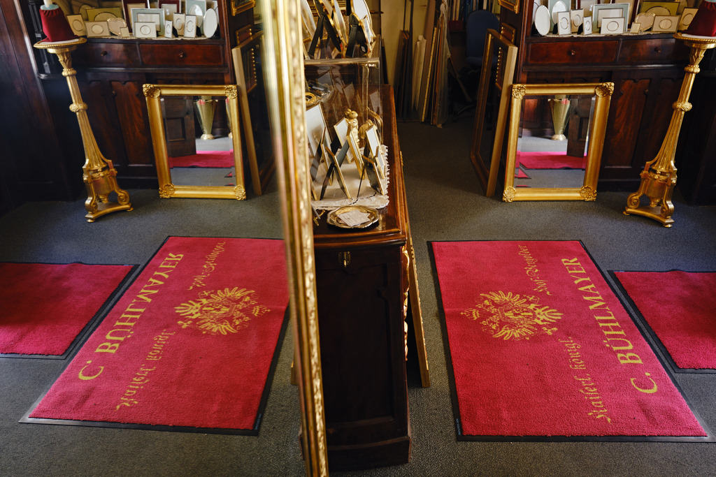 Bühlmayer Hofvergolder | WIen, Austria - April 29, 2025; C. Bühlmayer - K.u.K. Hofvergolder. - Realisiert mit Pictrs.com