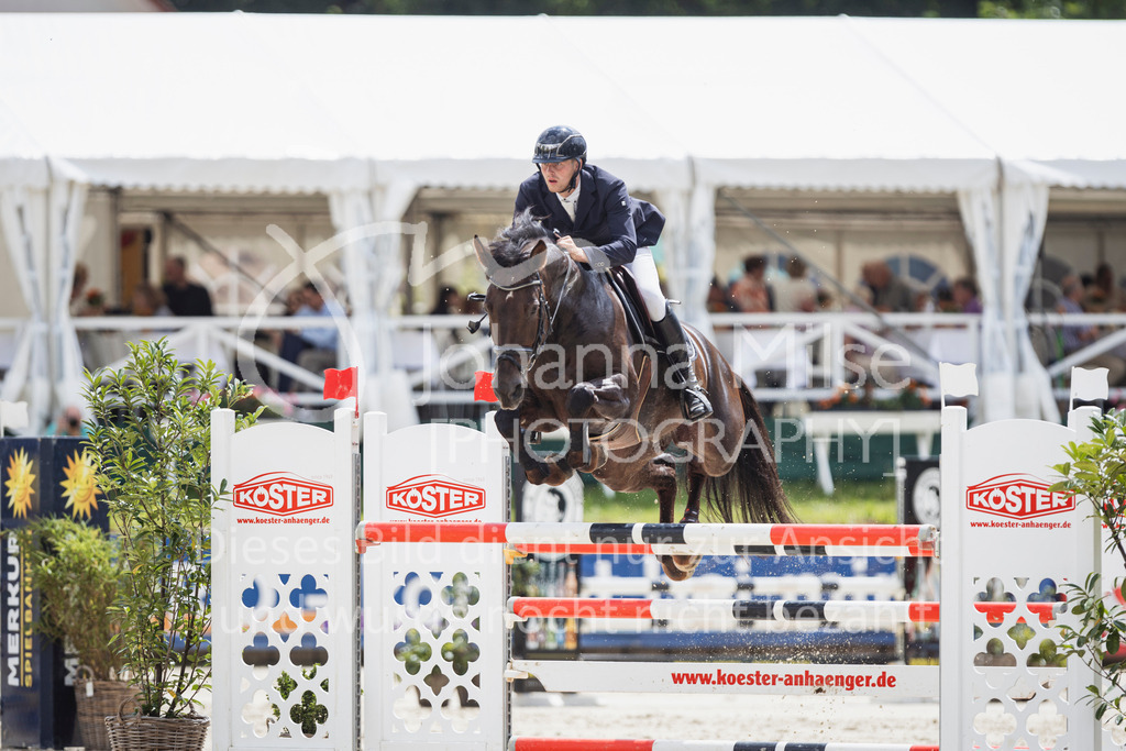 250713_BHO_M2-Spr-2-634 | Deine schönsten Turniermomente als professionelle Fotos! Entdecke hochwertige Pferdesport-Fotografie im Online-Shop. Jetzt Fotos finden & bestellen!