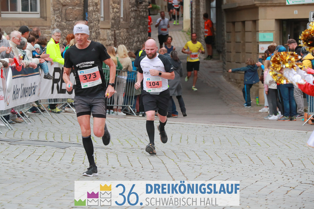 VR Bank Hauptlauf 10km | 3königslauf 2022 VR Bank Hauptlauf - Realisiert mit Pictrs.com