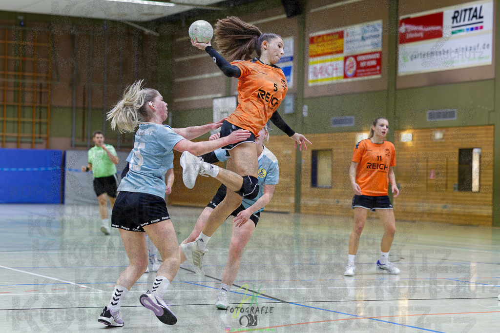 Bezirksliga weibl. A-Jugend; HSG Eibelshausen/Ewersbach - VfB Driedorf | Bezirksliga weibl. A-Jugend; HSG Eibelshausen/Ewersbach - VfB Driedorf am 30.10.2025 in Eibelshausen (Holderberghalle)Photo © 2025 - Jörg Heinrich - Realisiert mit Pictrs.com