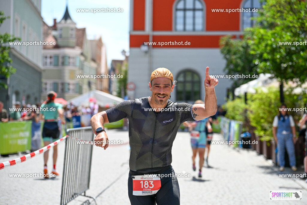 SZI_7567 | Stadttriathlon Erding 2025. #yourpictrs #sportshot_your_pictrs @Sportshotphotography #stadttriathlonerding Copyright: www.sportshot.de