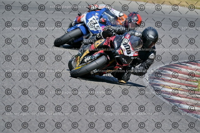25bt04-0689 | markuskiefer.com - Realisiert mit Pictrs.com