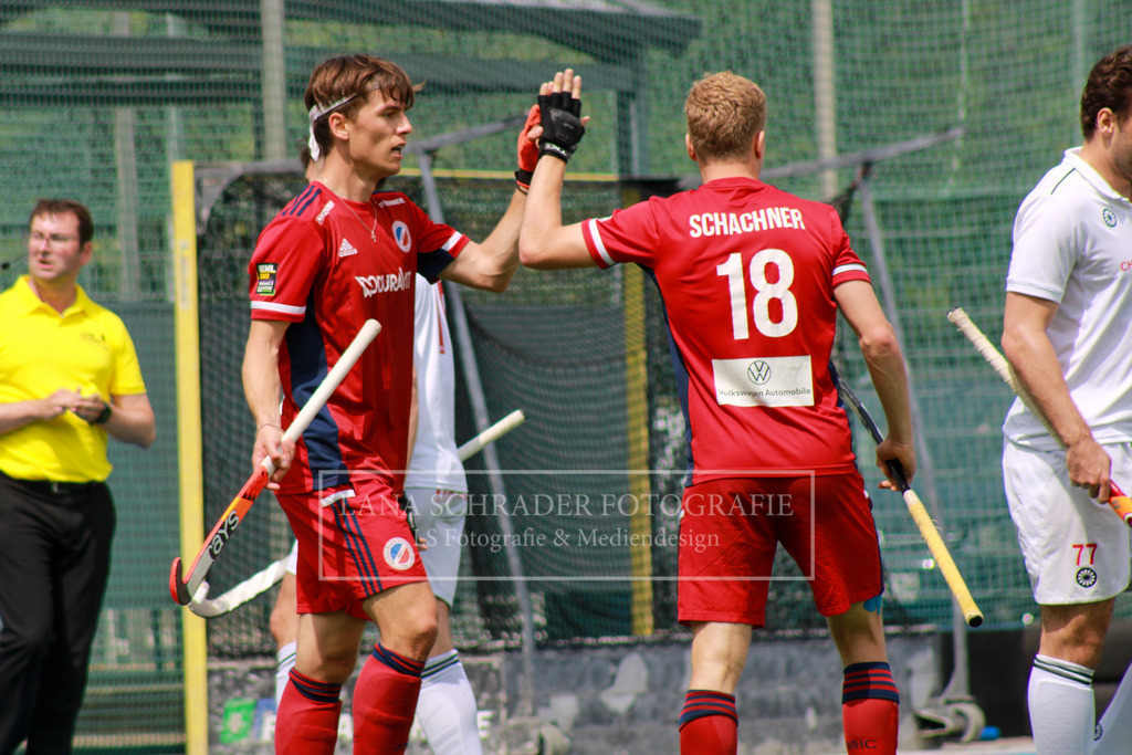 Raphael Hartkopf und Mario Schachner BUNDESLIGA HERREN VF3 MHC-CHTC 21.05.2023 | lanaschraderfotografie - Realisiert mit Pictrs.com