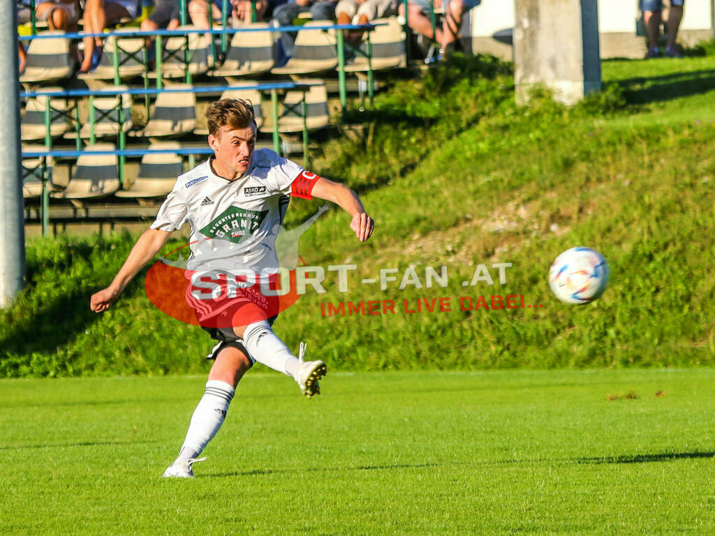DSG Ferlach - ASKÖ St. Michael/Bleiburg Unterliga Ost 1. Runde | DSG Ferlach - ASKÖ St. Michael/Bleiburg am 29.07.2023 in Ferlach
(Sportplatz Unterbergen), Austria, (Photo by Ernst Krawagner sport-fan.at) - Realisiert mit Pictrs.com