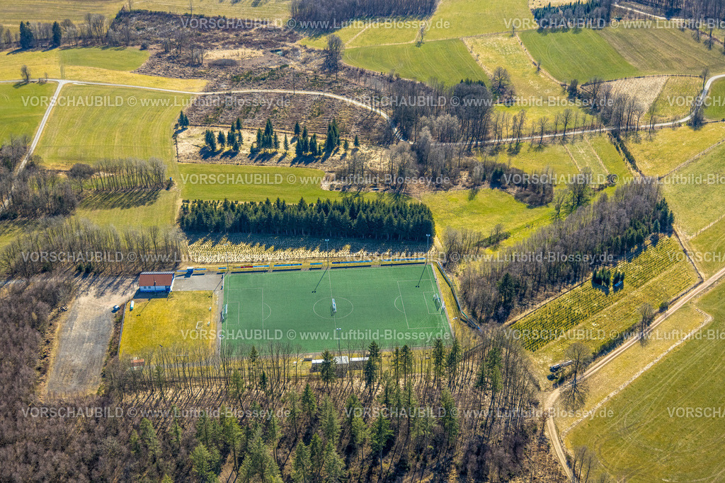 Wenden250307641Hillmicke | Luftbild, Fußballstadion Sportlplatz Hillmicke mit Sportheim am Fockenberg, Hillmicke, Wenden, Sauerland, Nordrhein-Westfalen, Deutschland