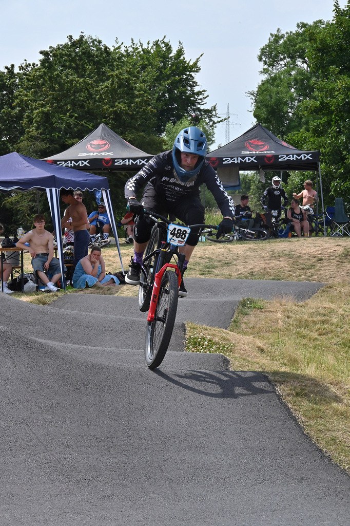 DSC_7412-cam-florian | German Pumptrack Series - Realisiert mit Pictrs.com