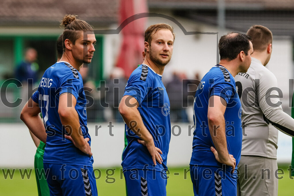 2023-08-04_009_FC_Forstern_gegen_FC_Langengeisling_II | Forstern, Deutschland, 04.08.2023:
Fußball, Kreisklasse 2023 / 2024, 1. Spieltag, FC Forstern gegen FC Langengeisling II, Endergebnis: 2:1

Maximilian Birnbeck (FC Langengeisling, #17), Kilian Kaiser (FC Langengeisling, #14)

Foto: Christian Riedel / fotografie-riedel.net