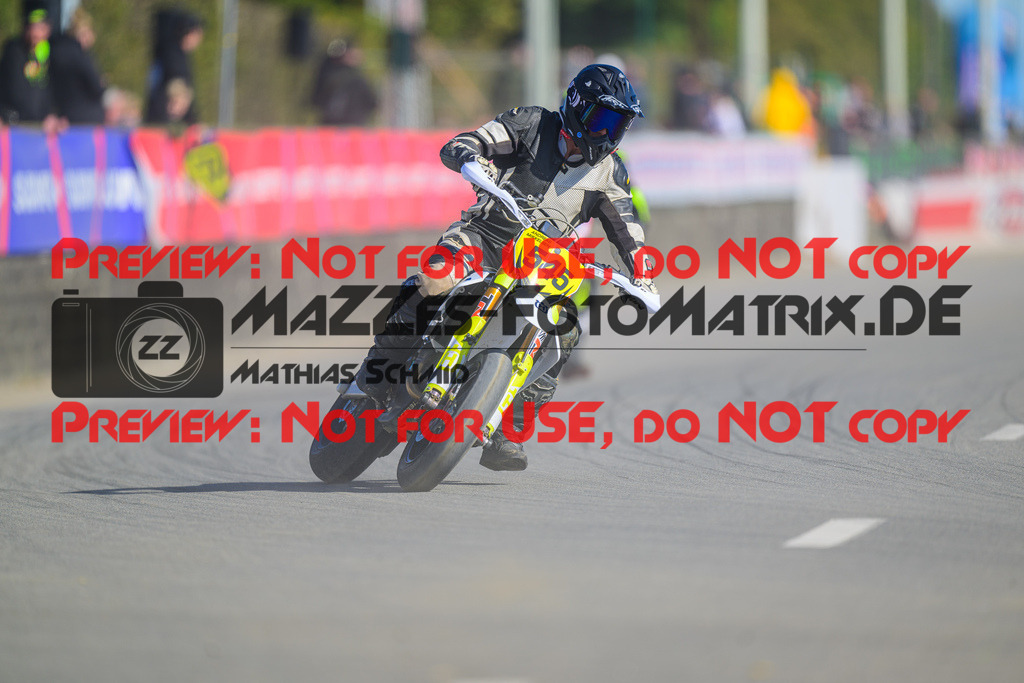 MaZZes_Fotomatrix_20241004_6007705_8601 | SUPERMOTO