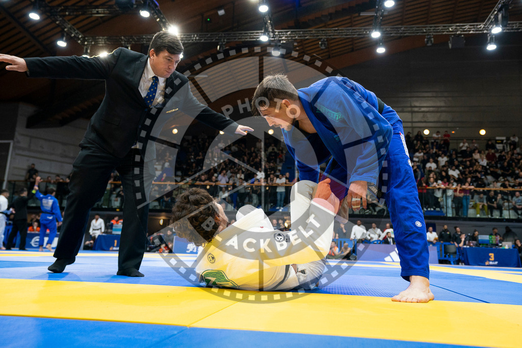 20240126PBB1258 | Fighters compete during the Brazilian Jiu-Jitsu European Championship of the IBJJF in Paris, France, on January 26, 2024.