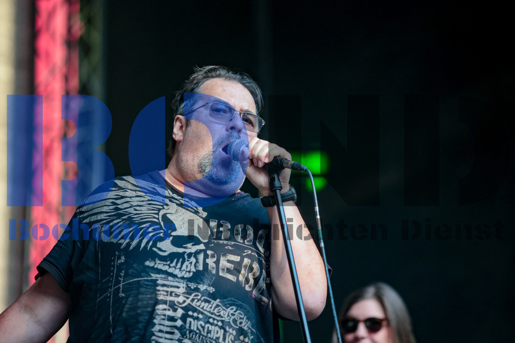 Bochum total 2024 - Jo Hartmann  {date} -  | {headline}(Foto: Sebastian Sendlak / BOND) - Realisiert mit Pictrs.com