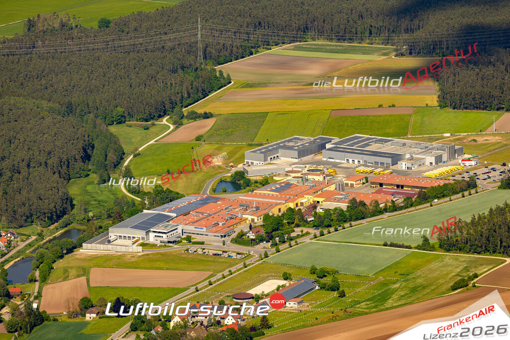 Das Luftbild zeigt : Wassermungenau Abenberg - Die Luftaufnahme wurde 2024 vom UL-Flugzeug aus erstellt ( keine Drohne ) - Hochauflösende Luftaufnahme - Für grossformatige Ausdrucke geeignet. Die Geschenkidee !Mit Lizenz und Bildrechte bestellbar
