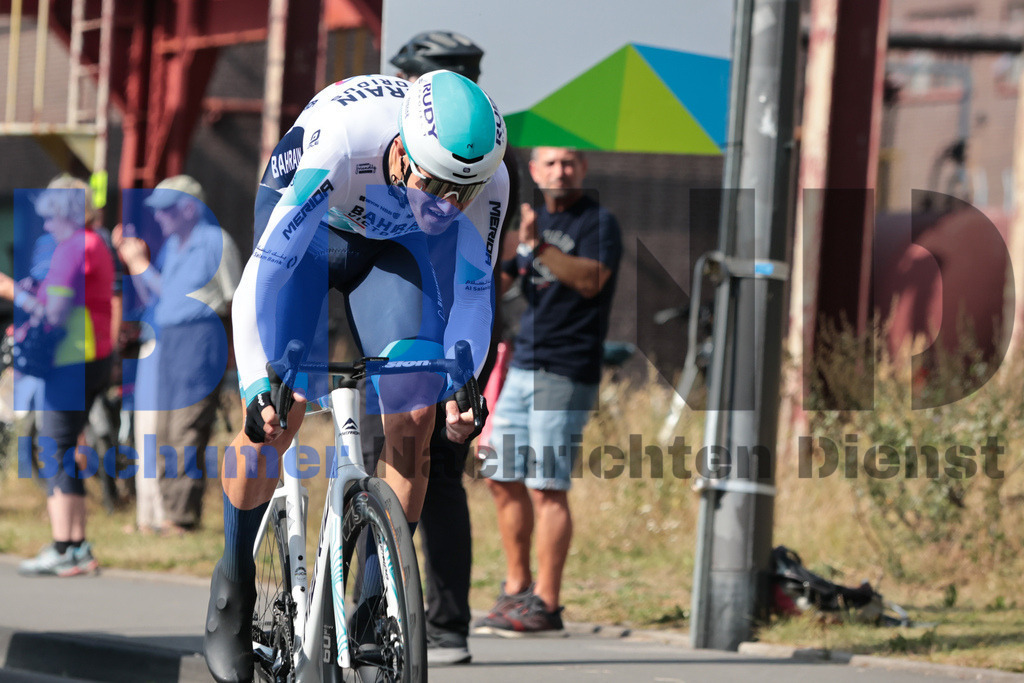 SES_DEUTOU20250820-16 | bond - Realisiert mit Pictrs.com