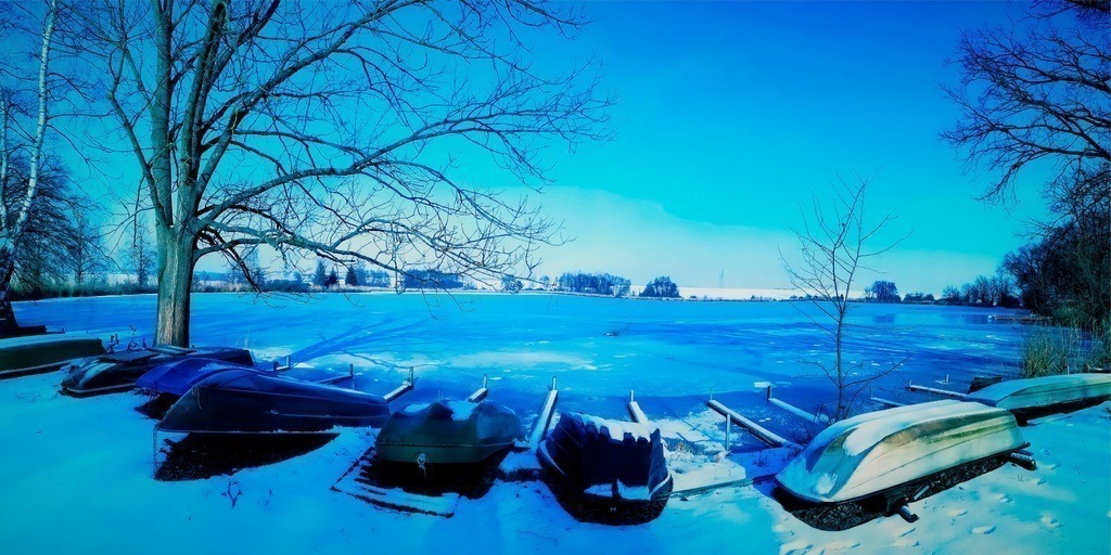 Frosty morning at the pond | HINWEIS:Das Format des Werkes ist für FineArt Hahnemüle nicht geeignet!