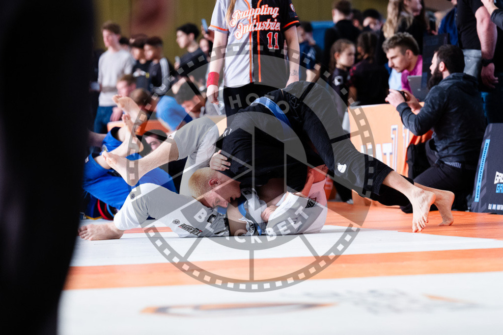 20251122PBB10997 | Athletes compete during the Grappling Industries Berlin Jiu-Jitsu and Grappling Championship, on November 22, 2025 in Berlin, Germany. © photoblackbelt