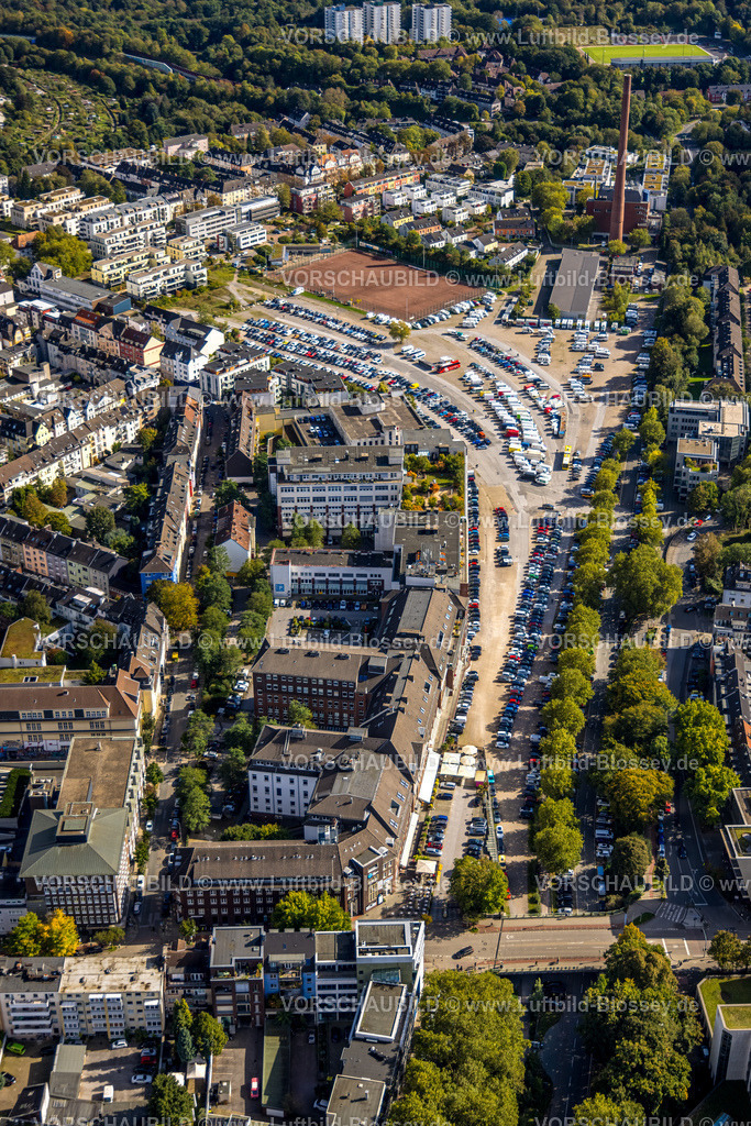 Essen241001821 | Luftbild, Gregorstraße PKW Messeparkplatz Grugaweg und Giradetstraße, Rüttenscheid, Essen, Ruhrgebiet, Nordrhein-Westfalen, Deutschland