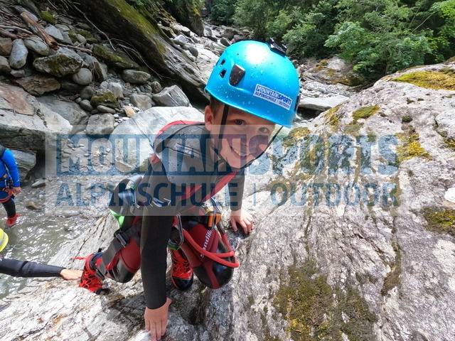 GOPR0433 | Bestelle die Bilder deines Berg- oder Wasser-Abenteuers mit Mountain Sports bequem von zu Hause aus direkt über unseren Online Fotoshop von pictrs.com. - Realisiert mit Pictrs.com
