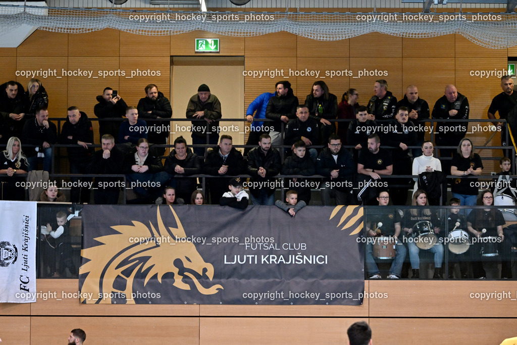 Carinthia Flamengo Futsal Club vs. FC Ljuti Krajisnici | Fans FC Ljuti Krajisnici, Carinthia Flamengo Futsal Club vs. FC Ljuti Krajisnici, Carinthia Flamengo Futsal Club vs. FC Ljuti Krajisnici am 05.01.2025 in Klagenfurt (Ballspielhalle Viktring), Austria, (Photo by Bernd Stefan)