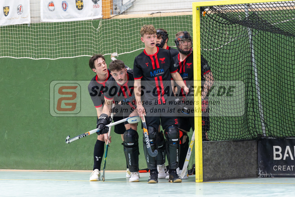 SFE_20251213_0106 | Köln, Deutschland, 13.12.2025:  Hockey 1. Bundesliga Herren Rot-Weiss - DSD Düsseldorf im KTHC Stadion Rot-Weiss Köln Tennis and Hockey Club am 13.12.2025 in Köln, Deutschland. (Foto von Fehrmann)Köln, Germany, 13.12.2025: Hockey 1. Bundesliga Herren Rot-Weiss - DSD Düsseldorf in KTHC Stadion Rot-Weiss Köln Tennis and Hockey Club at 13.12.2025 in Köln, Deutschland. (Foto from Fehrmann)