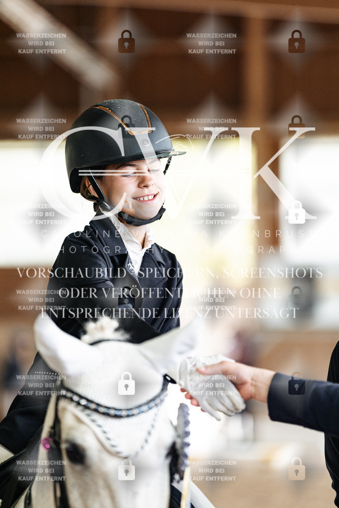 CK902468 | Turnierfotografie Pferdefotografie Trier Rheinland-Pfalz Pferdesport Reitsport Tierfotografie Sportfotografie Pferdevideo Pferdevideografie Equestrianvideography equestrianphotography  - Realisiert mit Pictrs.com