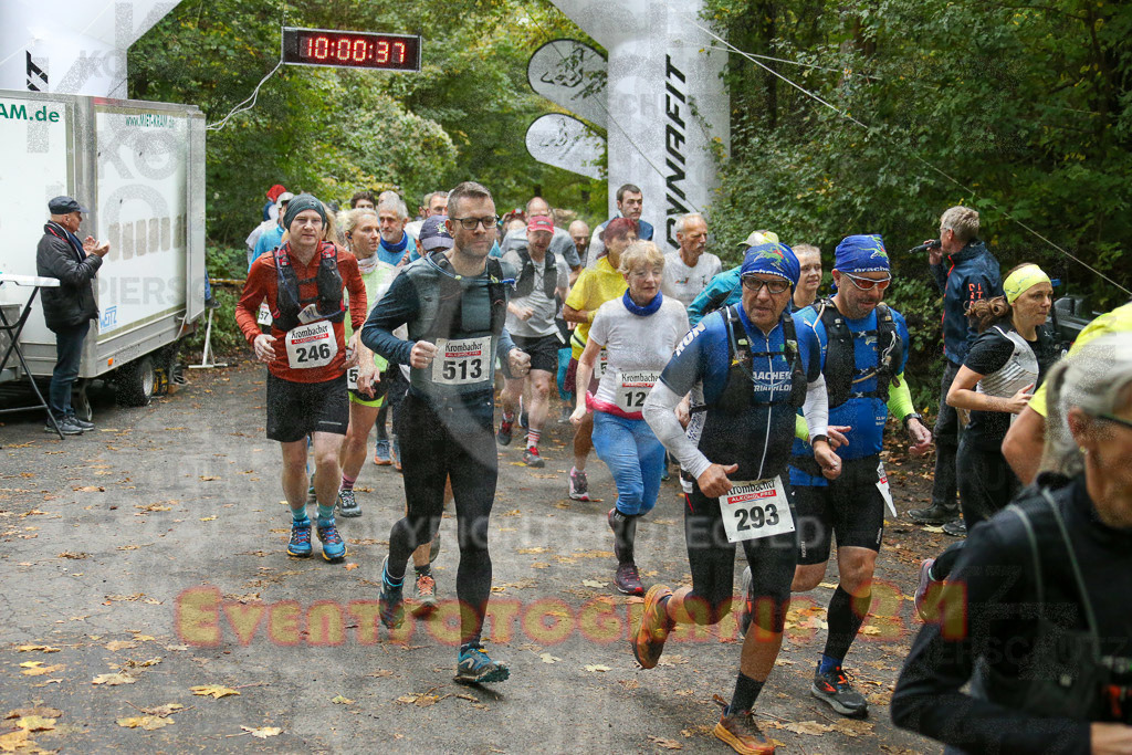 231029_1000_EX1_4883 | Sportfotografie im Rhein-Sieg Kreis, Köln, Bonn, NRW, Rheinland Pfalz, Hessen, etc. Unser Tätigkeitsfeld umfasst den Laufsport vom Volkslauf über den Marathon, Duathlon, Triathon bis zum Ultralauf wie Kölnpfad Ultra oder Schindertrail.