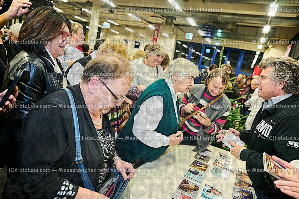 ALP0450_STAR-WEIHNACHT_NV-Forum_Borg Andy | (C)FotoLois.com, Alois Spandl, Volkstümliche STAR-WEIHNACHT MIT Sigrid &amp; Marina, NOCKIS, Andy Borg und Die Edlseer im NV-Forum Wieselburg, So 18. Dez. Dezember 2022.