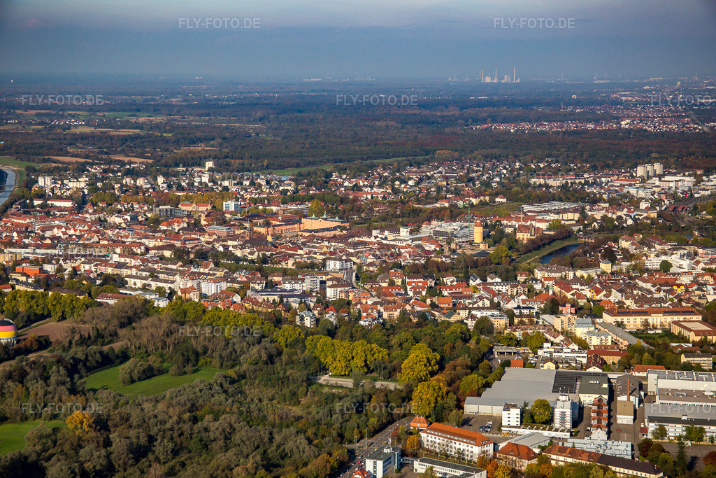 Luftbild: Stadtpark in Rastatt im Bundesland Baden-Württemberg in Deutschland. Foto: IMG_075283.jpg vom 26.10.2014 durch Werner Riehm/FLY-FOTO.de