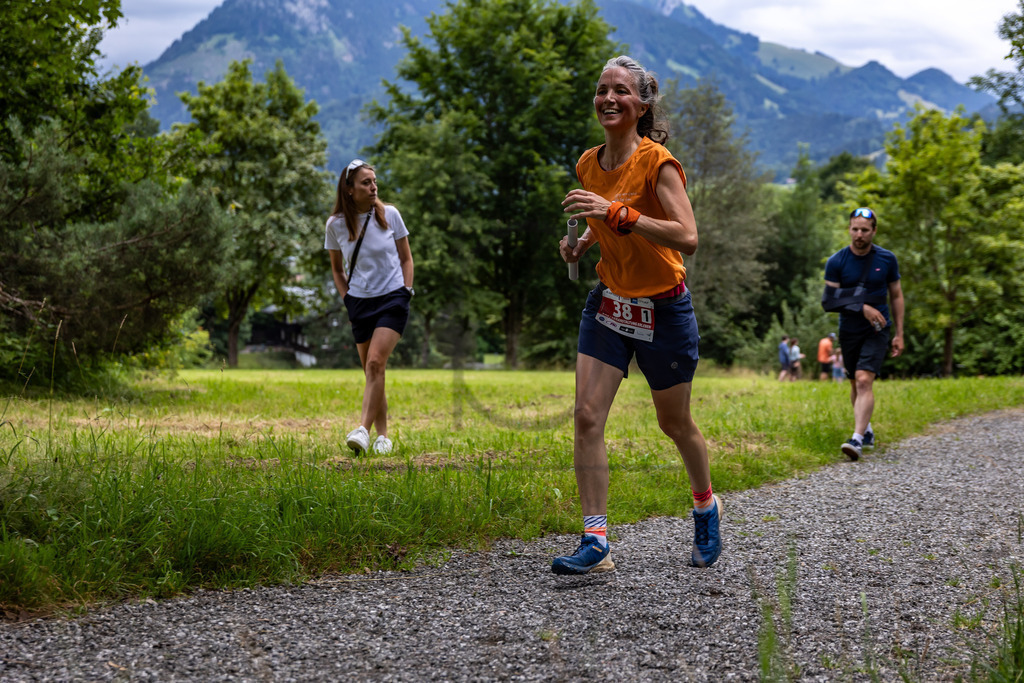 20. Sonthofer Bosch BKK Citylauf | 20. Sonthofer Bosch BKK Citylauf am 12.07.2024 in Sonthofen. Foto: Matthias Schwarz für www.dberchtold.com/ @schwarz.foto auf Instagram