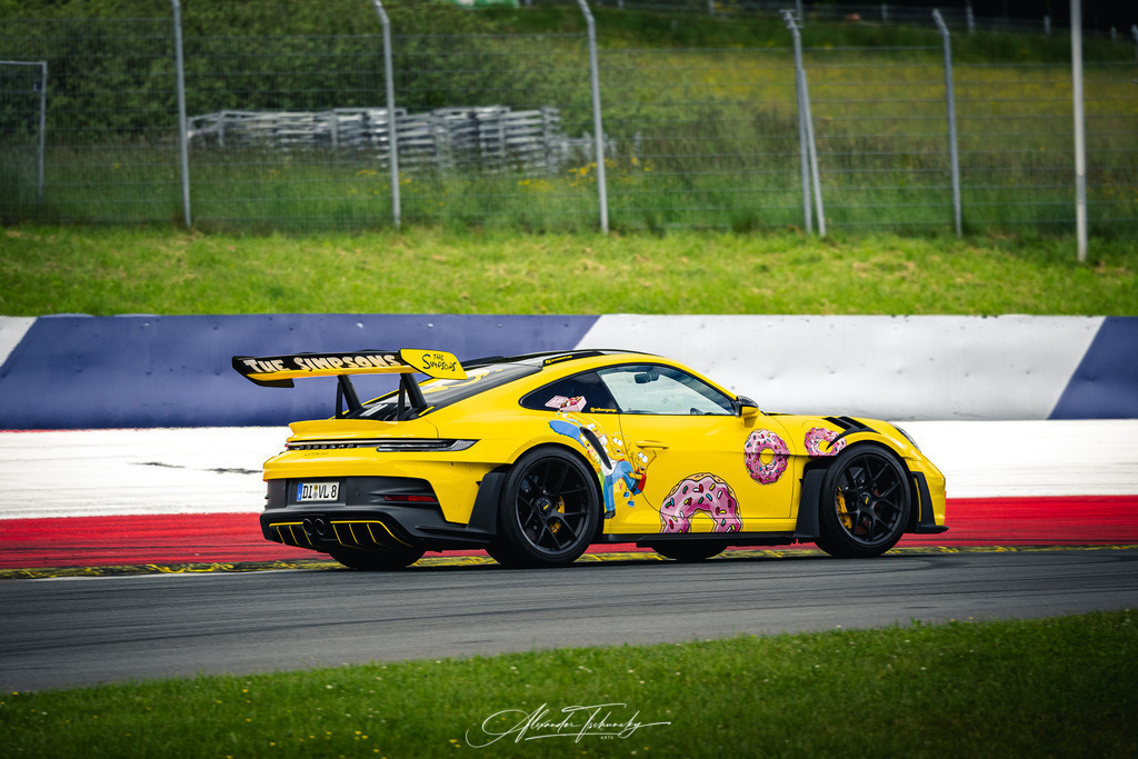 R6PZ2192 _Alexander Tschuncky | Entdecken Sie die faszinierende Welt von Alexander Tschuncky Arts: Kreative Fotografie, atemberaubende Automobilkunst und hochwertiger Bilderdruck. Lassen Sie sich inspirieren! - Realisiert mit Pictrs.com