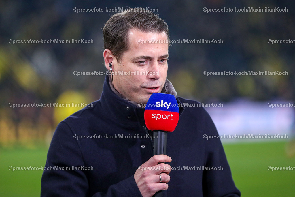 BVB30112402160 | 30.11.2024, Borussia Dortmund - FC Bayern München, 1. Fußball Bundesliga, 12. Spieltag, Signal Iduna Park, Saison 2024 2025: Lars Ricken (Geschäftsführer Sport BVB)DFB regulations prohibit any use of photographs as image sequences and or quasi-video.