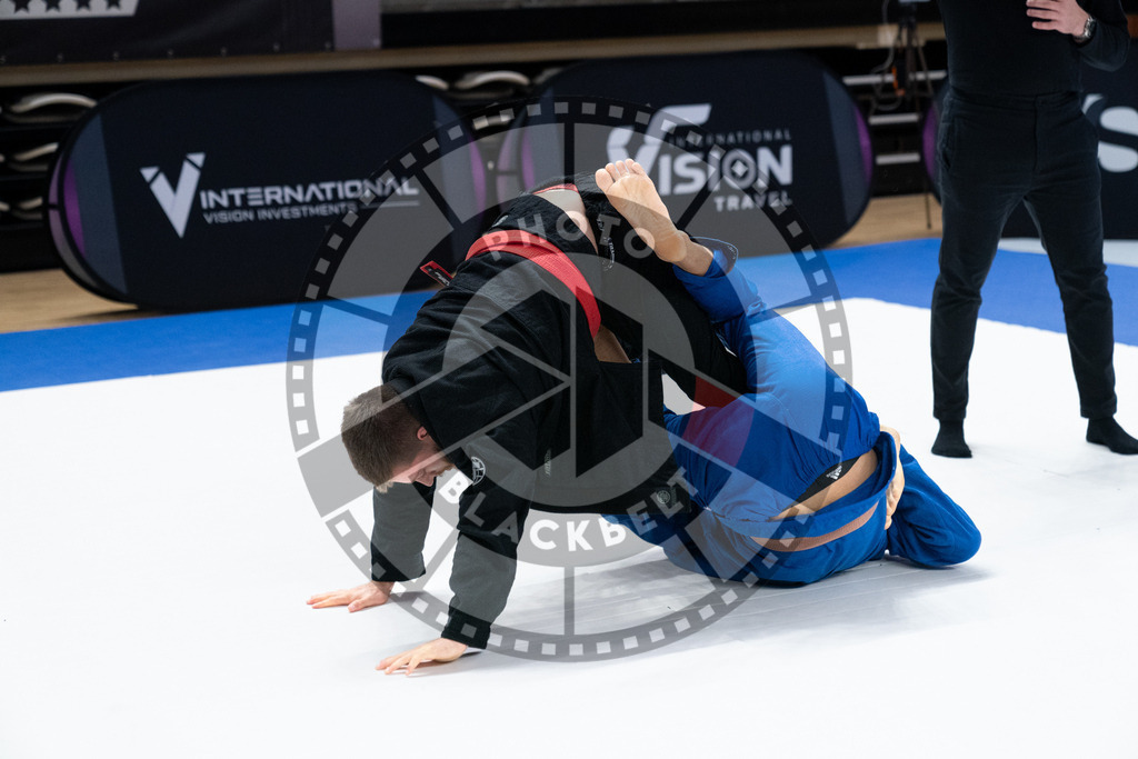 20241012PBB3628 | Athletes compete during the AJP Tour Europe Continental Jiu-Jitsu Professional Championship on October 12, 2024 in Almere near Amsterdam, Netherlands. © Chiara Dazi / photoblackbelt