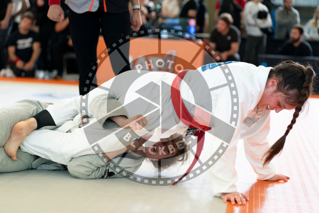 20240915PBB2726 | Athletes compete during the Grappling Industries’ grappling and Brazilian jiu-jitsu competition in Berlin, on September 15, 2024.