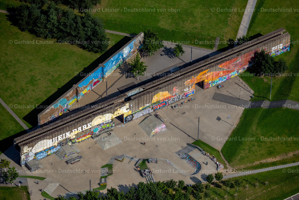 4049720 | Skate Park und Street Art im Rheinpark Duisburg