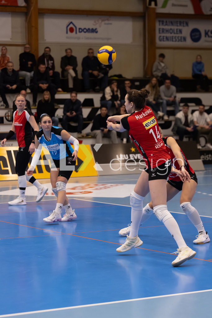 Volleyball I Frauen I Saison 2025-2026 I Volleyball NLA | Women I Round 16 I VC Kanti Schaffhausen - Viteos NUC I 31.01.2026 | 14 Josipa Marković (HR) (VC Kanti Schaffhausen) – Aussen - Realisiert mit Pictrs.com