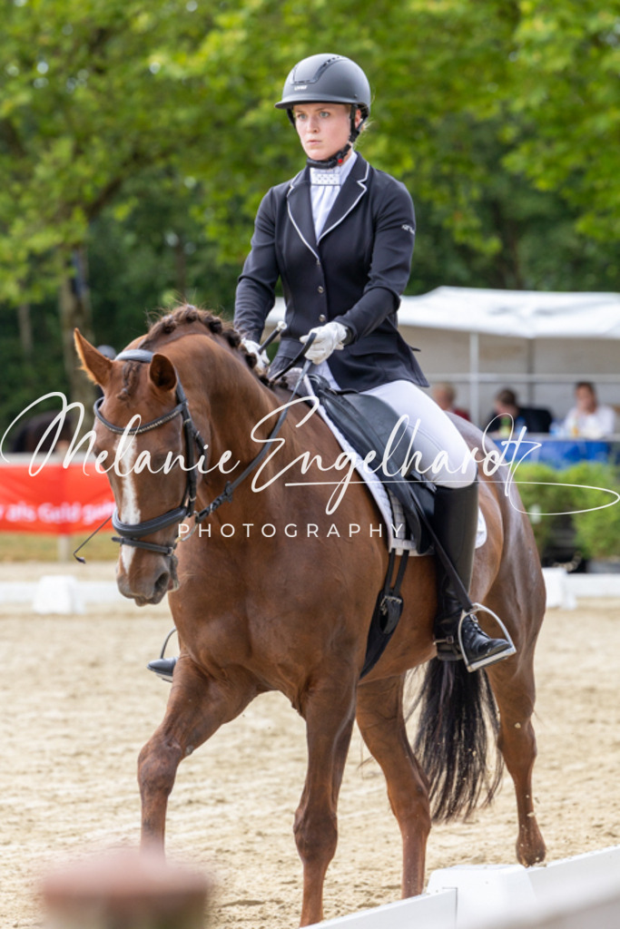 7I8A5623 | melanie-engelhardt-photography - Realisiert mit Pictrs.com