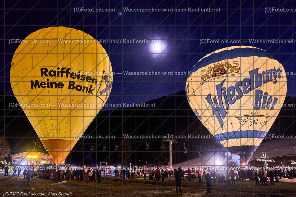 ALP0297_Nacht der Ballone_Lackenhof | (C)FotoLois.com, Alois Spandl, 'Nacht der Ballone' des Ballonclub ÖTSCHERLAND in Lackenhof/Weitental, gemeinsame Veranstaltung mit Tourismusverband ÖTSCHER, Mi 28. Dezember 2022.