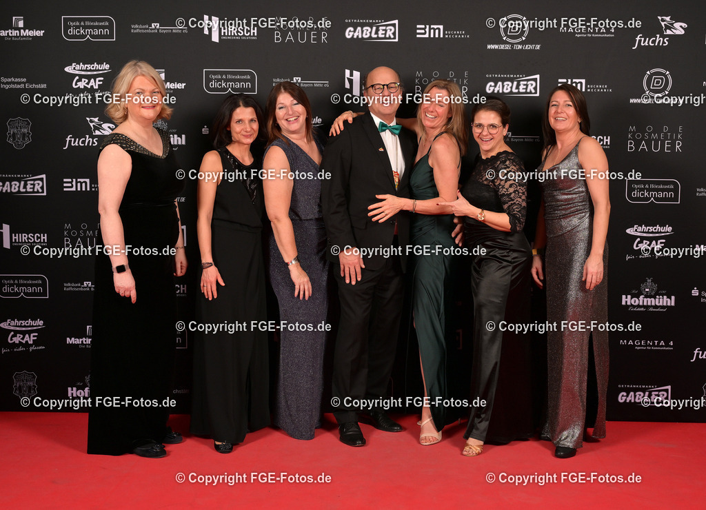 20240128-fge-fotos-0403 | Hofball der FGE am 28.01.2024 im Alten Stadttheater in Eichstätt. - Realisiert mit Pictrs.com