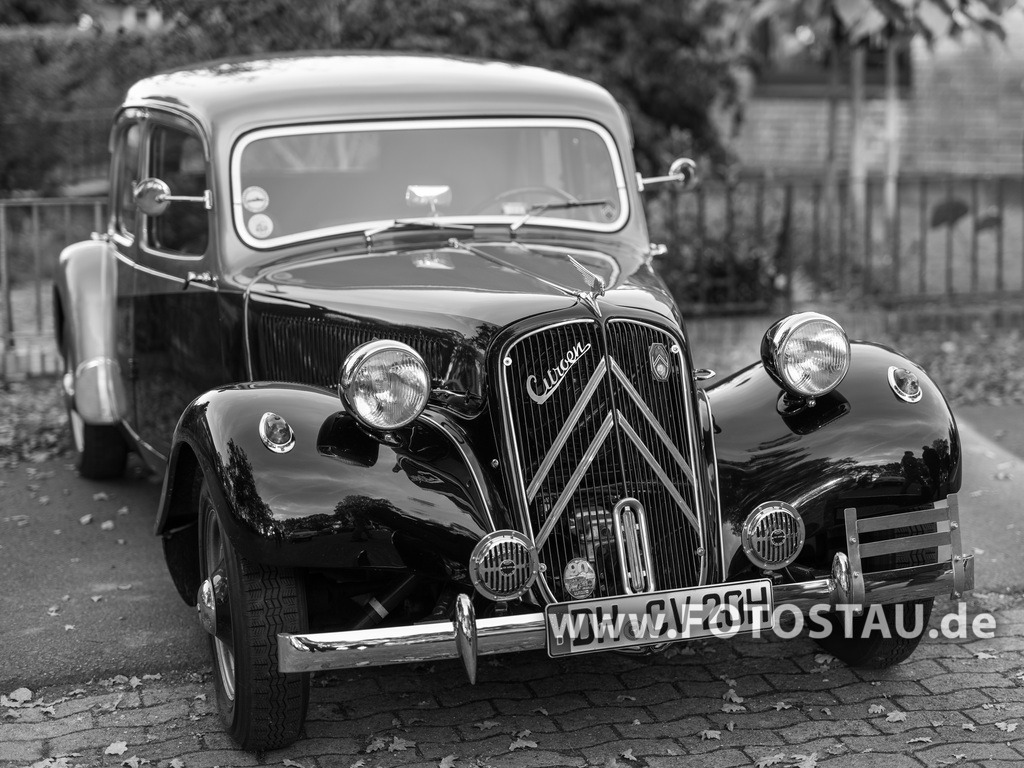 20251018-00254 | Syke Barrien 2025 Oldtimer Treffen - Realisiert mit Pictrs.com